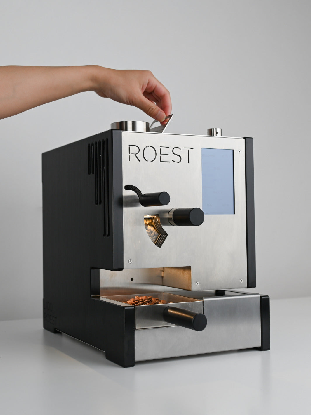 ROEST L100 Plus Coffee Roaster (120V) (w/ Pelican Case)