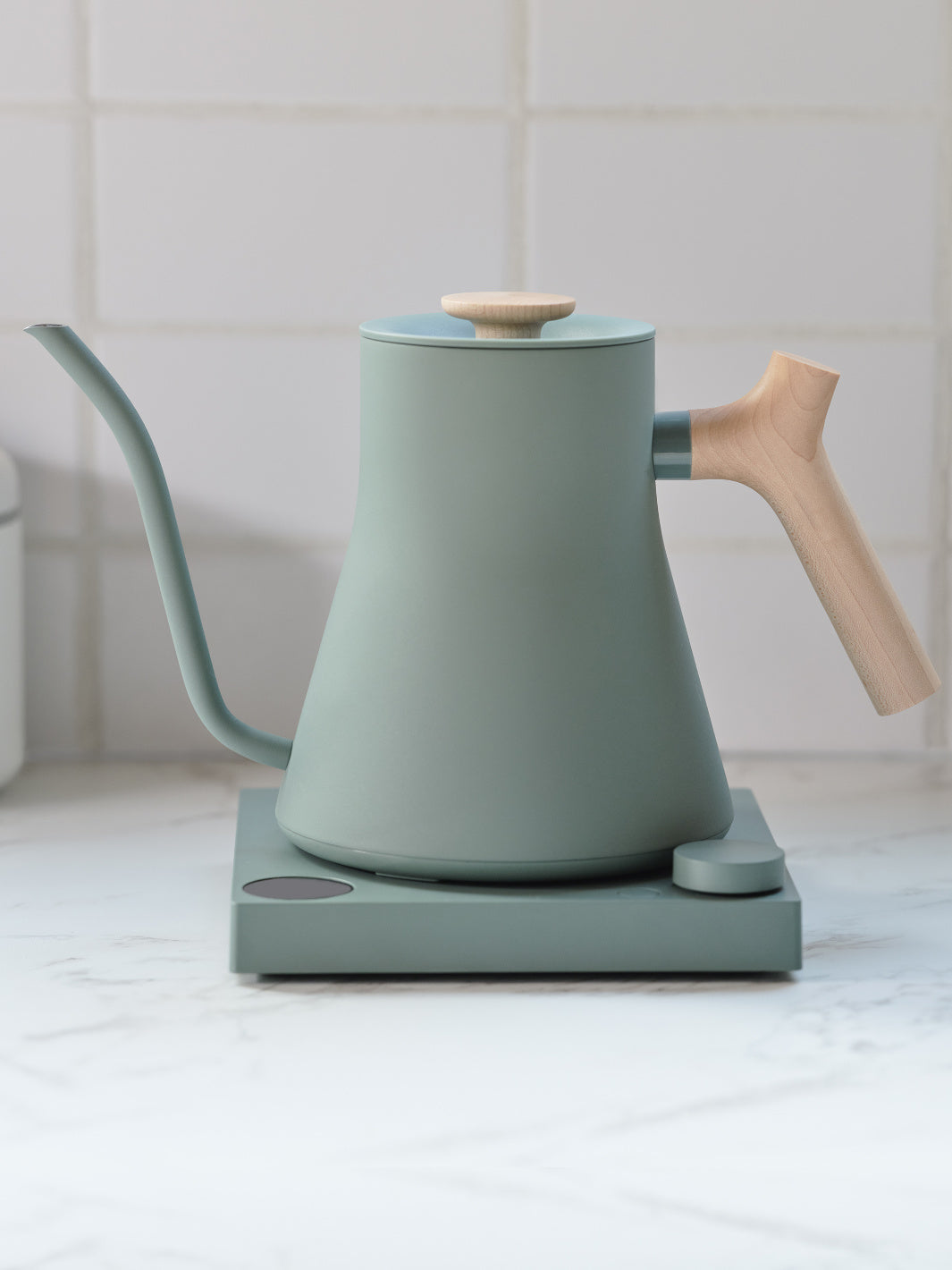 FELLOW Stagg EKG Pro Electric Pour-Over Kettle (120V)