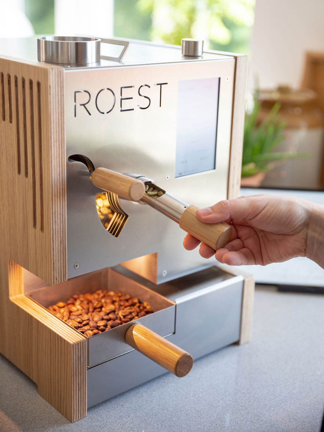 ROEST L100 Plus Coffee Roaster (120V) (w/ Pelican Case)